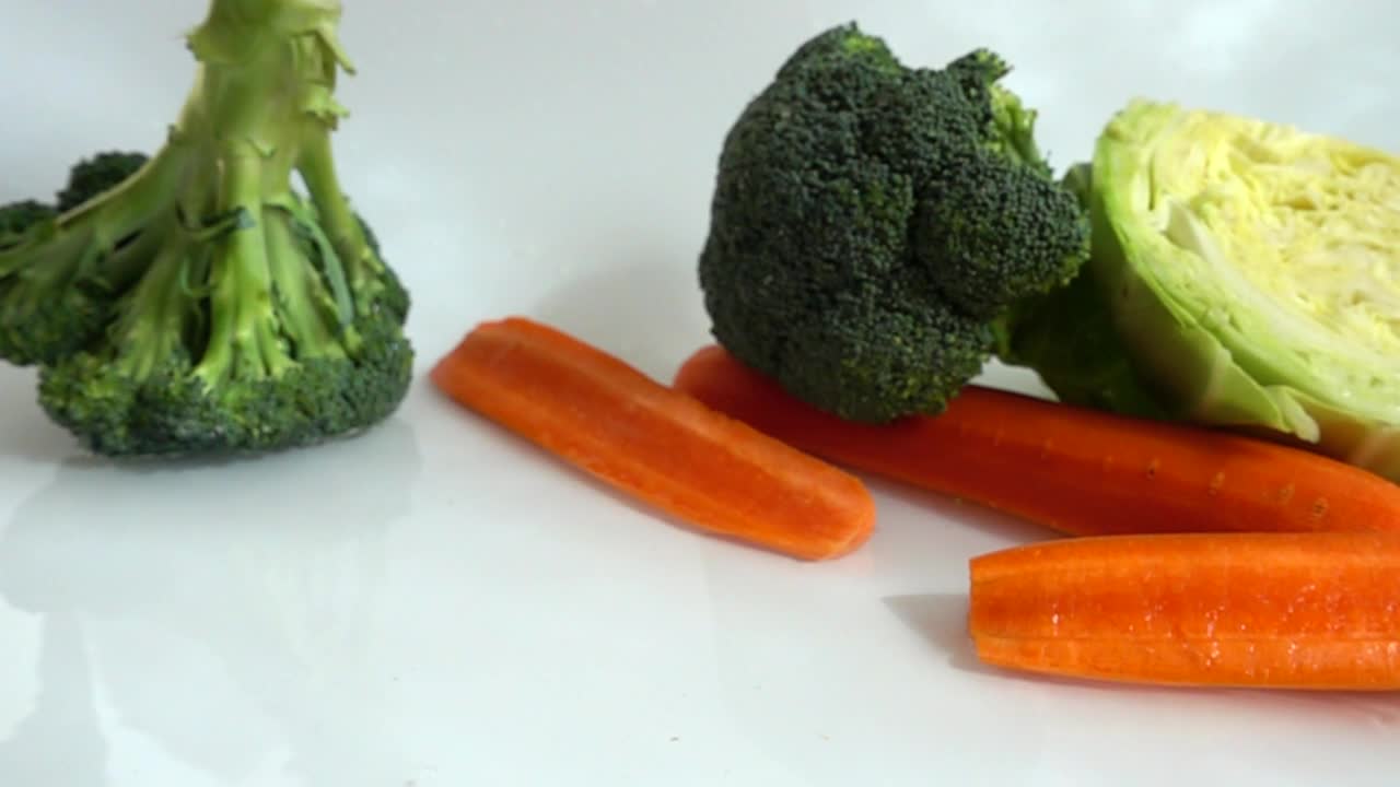Stock Video Fresh Vegetables In Water Live Wallpaper For PC
