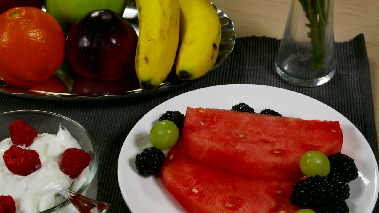 Stock Video Fresh Fruit And Yogurt Live Wallpaper For PC