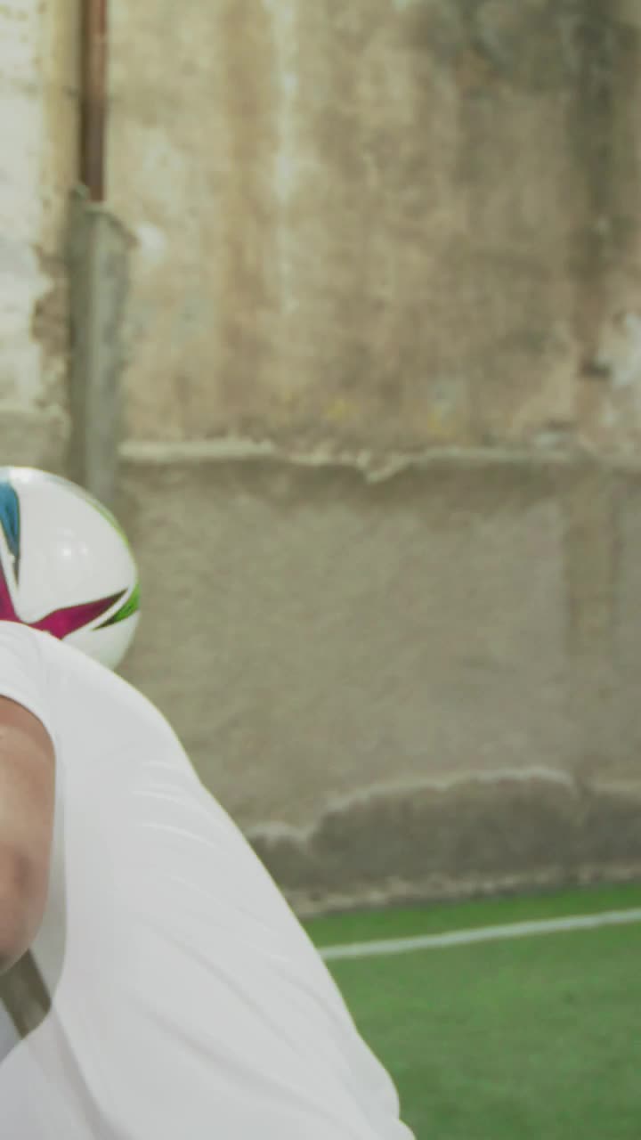 Stock Video Freestyle Soccer Player Doing Skillful Tricks With The Ball Live Wallpaper For PC