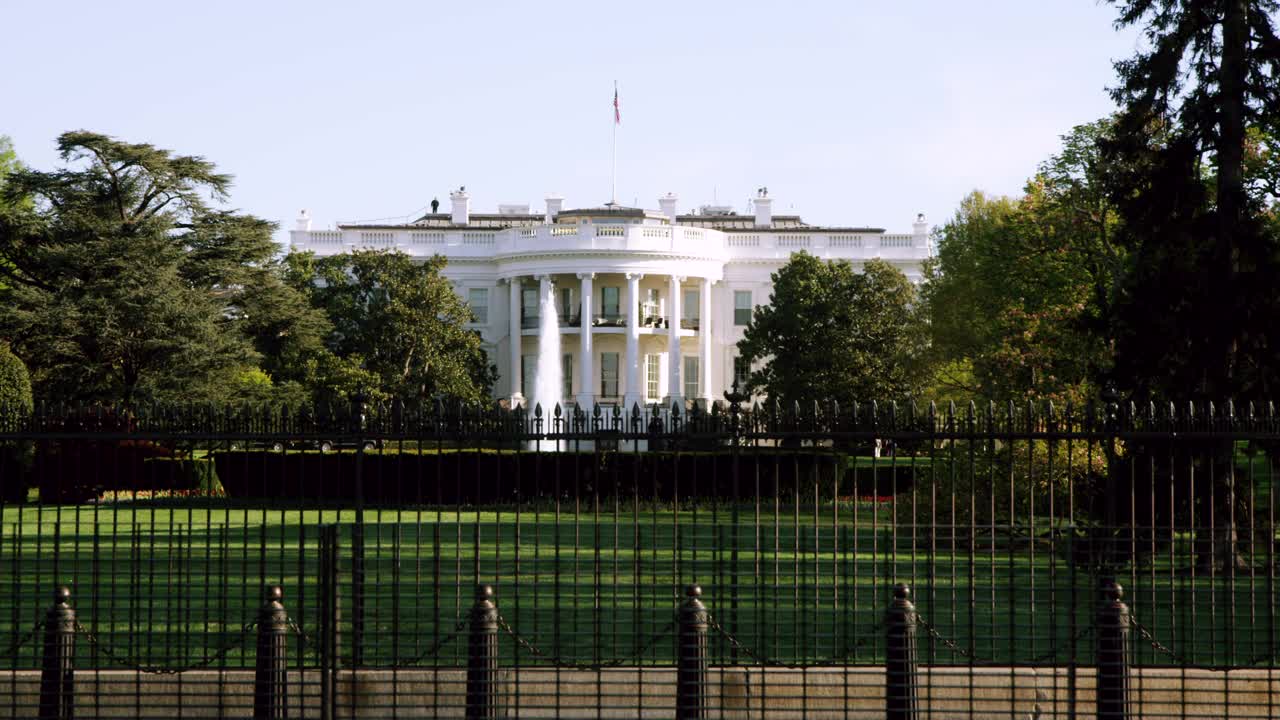 Stock Video Fountain At The White House Live Wallpaper For PC