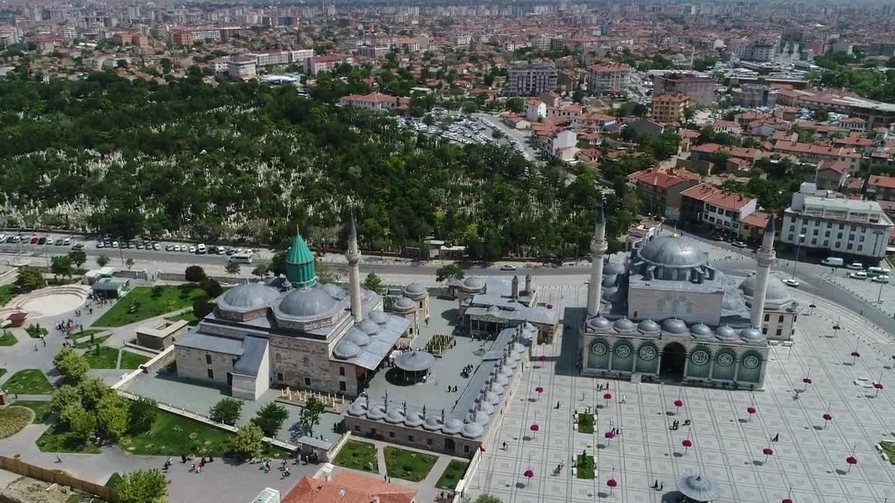 Stock Video Flying Upwards Above A Mosque Live Wallpaper For PC