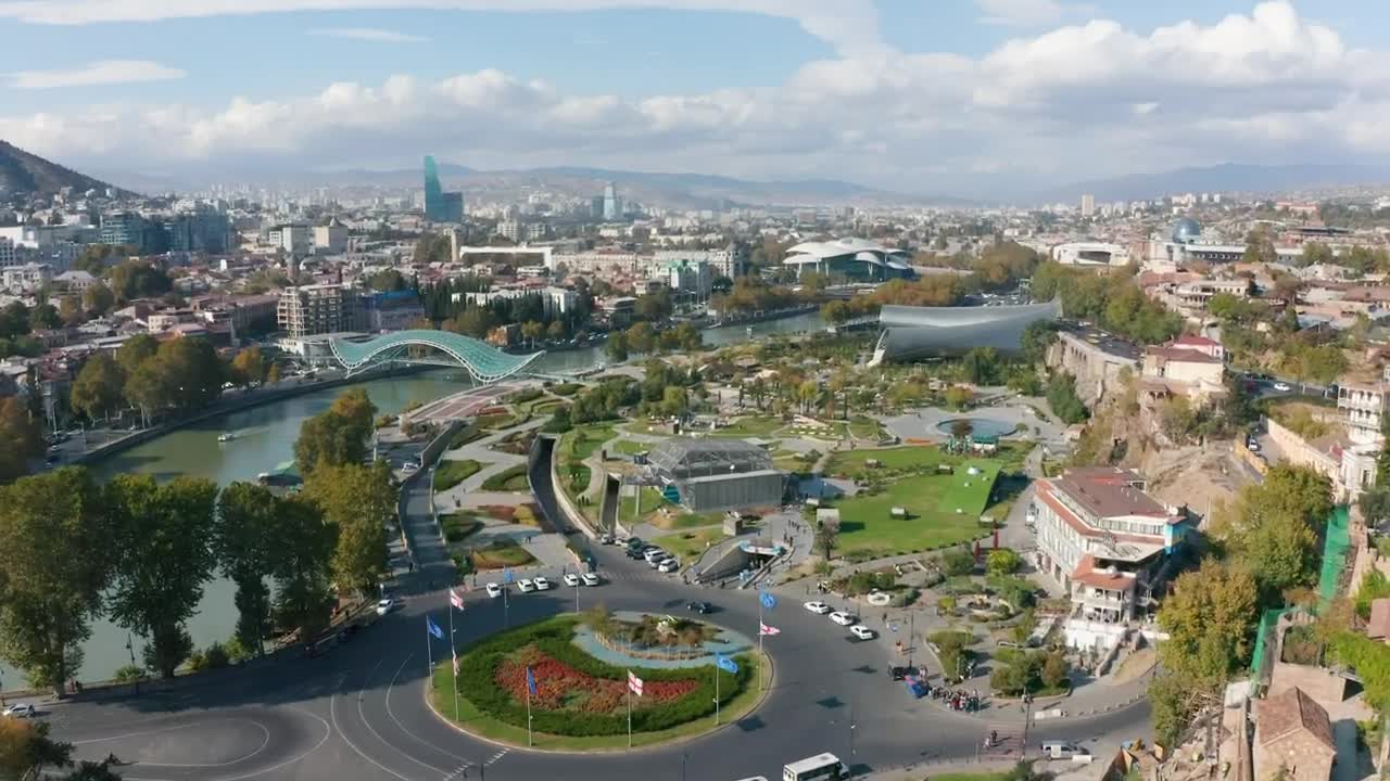 Stock Video Flying Over A Beautiful Futuristic Green City Live Wallpaper For PC