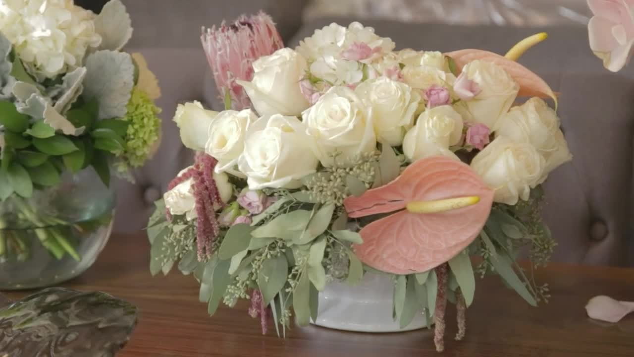 Stock Video Flower Arrangement With Flowers And Calla Lilies Live Wallpaper For PC