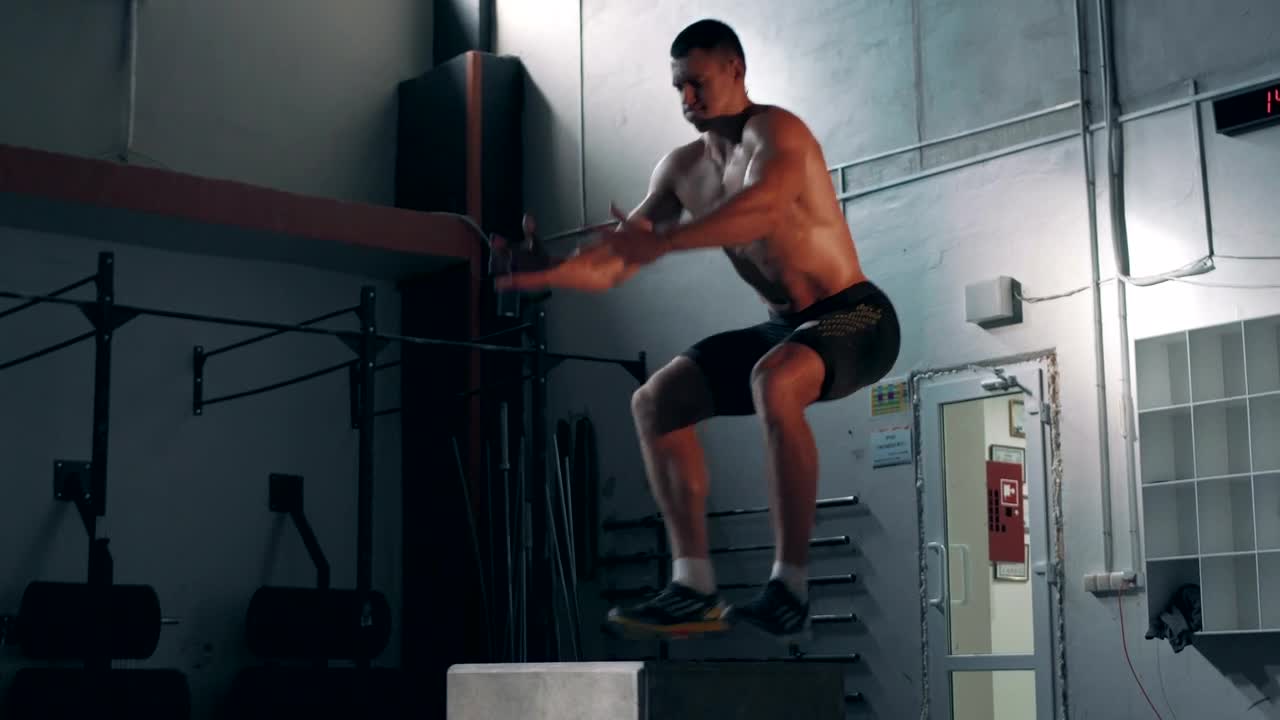 Stock Video Fitness Man Doing Jumping Exercises Live Wallpaper For PC