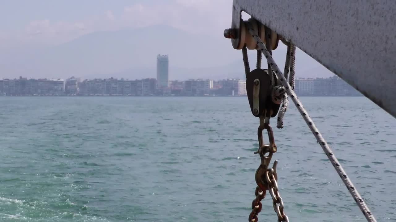 Stock Video Fishing Boat Crane Sailing Live Wallpaper For PC