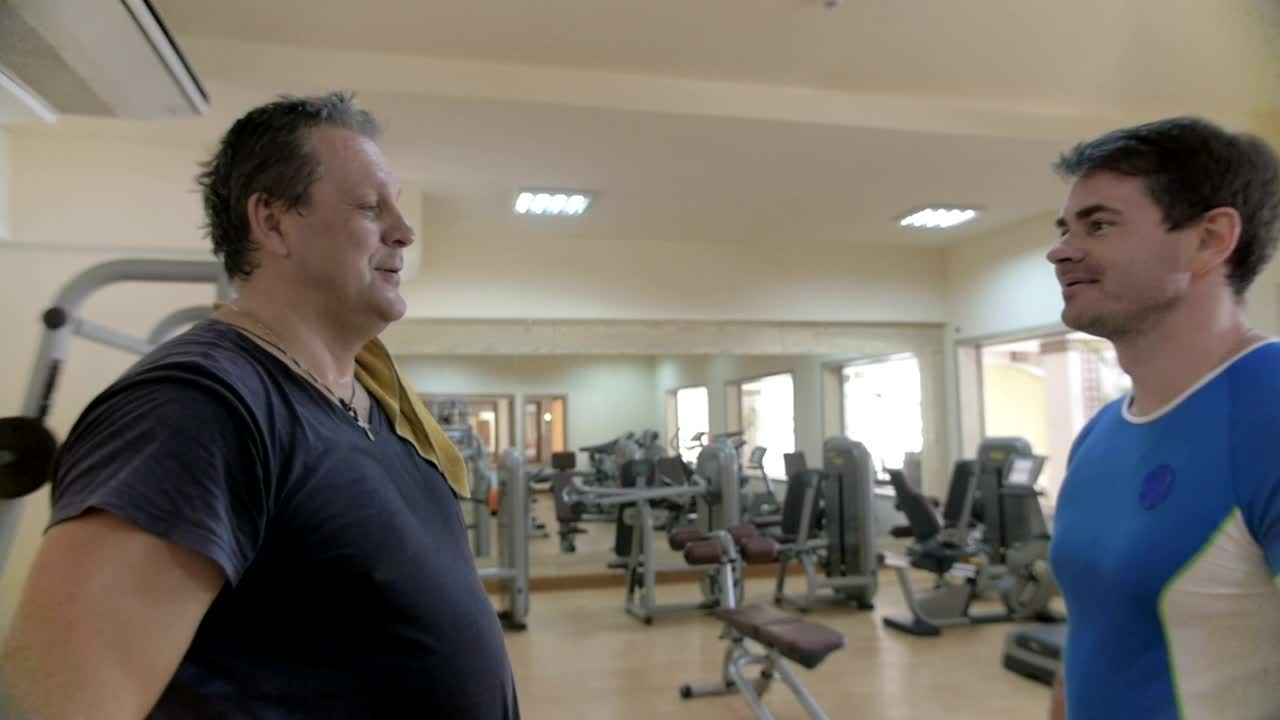 Stock Video Firm Handshake After A Workout Live Wallpaper For PC