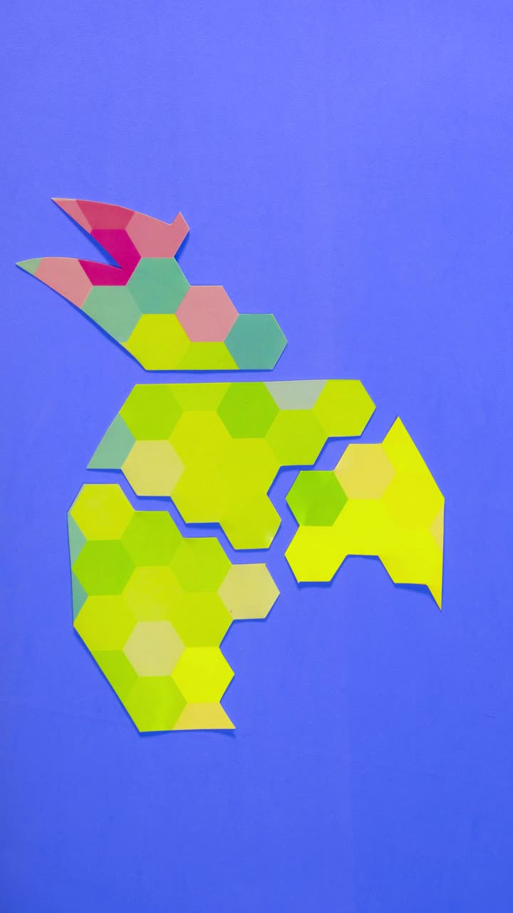 Stock Video Figure Of A Pineapple Made With Pieces Of Paper On Live Wallpaper For PC