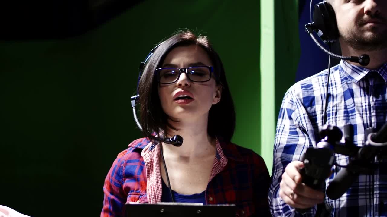 Stock Video Female Stage Manager Given Instructions To Crew Live Wallpaper For PC