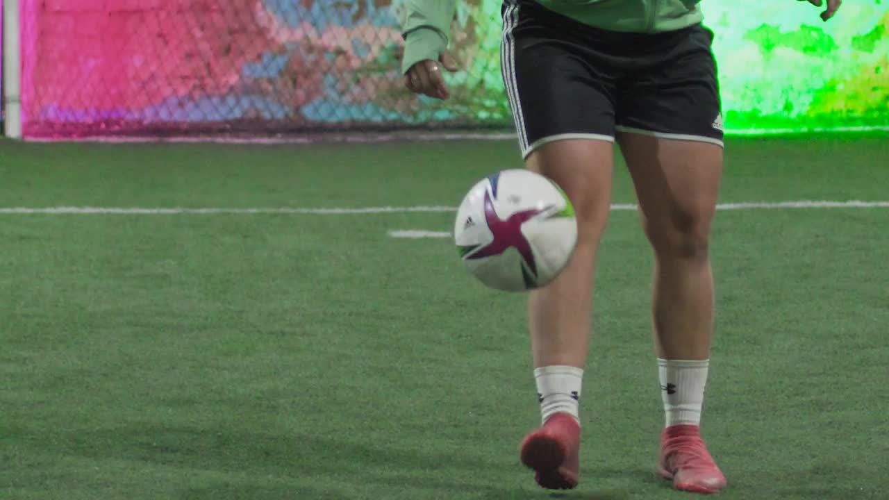 Stock Video Female Soccer Player Doing Freestyle Live Wallpaper For PC