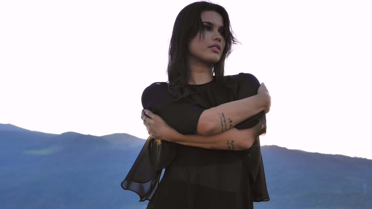 Stock Video Female Model In A Outdoors Photoshoot Live Wallpaper For PC