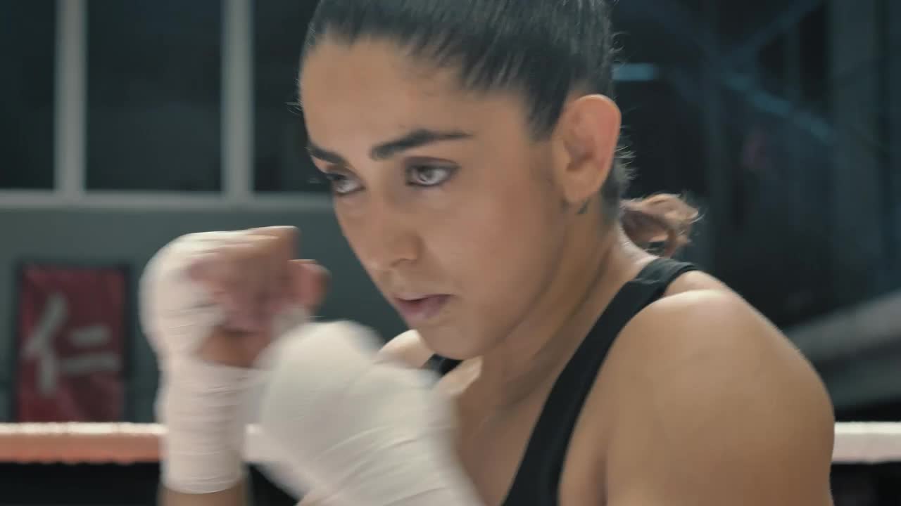 Stock Video Female Boxer Training On The Ring Live Wallpaper For PC