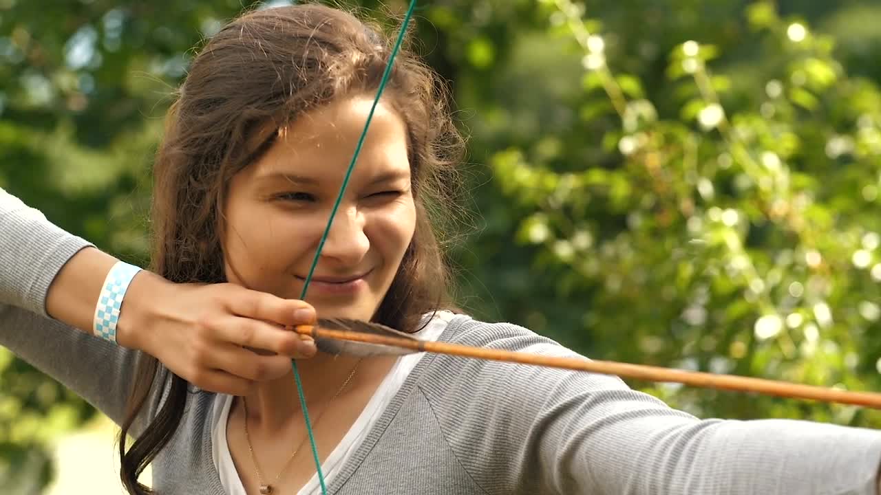 Stock Video Female Archer Shooting An Arrow Live Wallpaper For PC