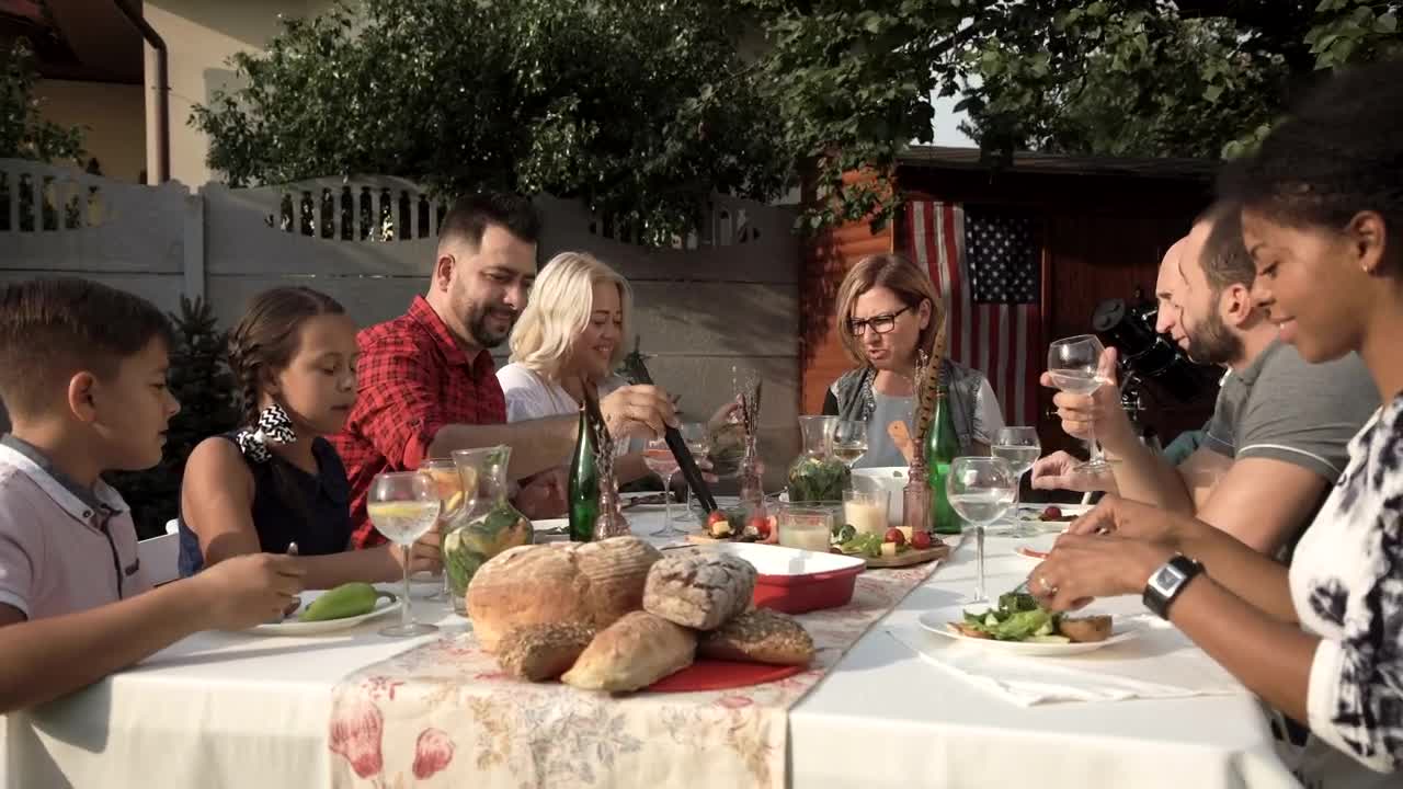 Stock Video Family Reunion Dinner In The Garden Live Wallpaper For PC