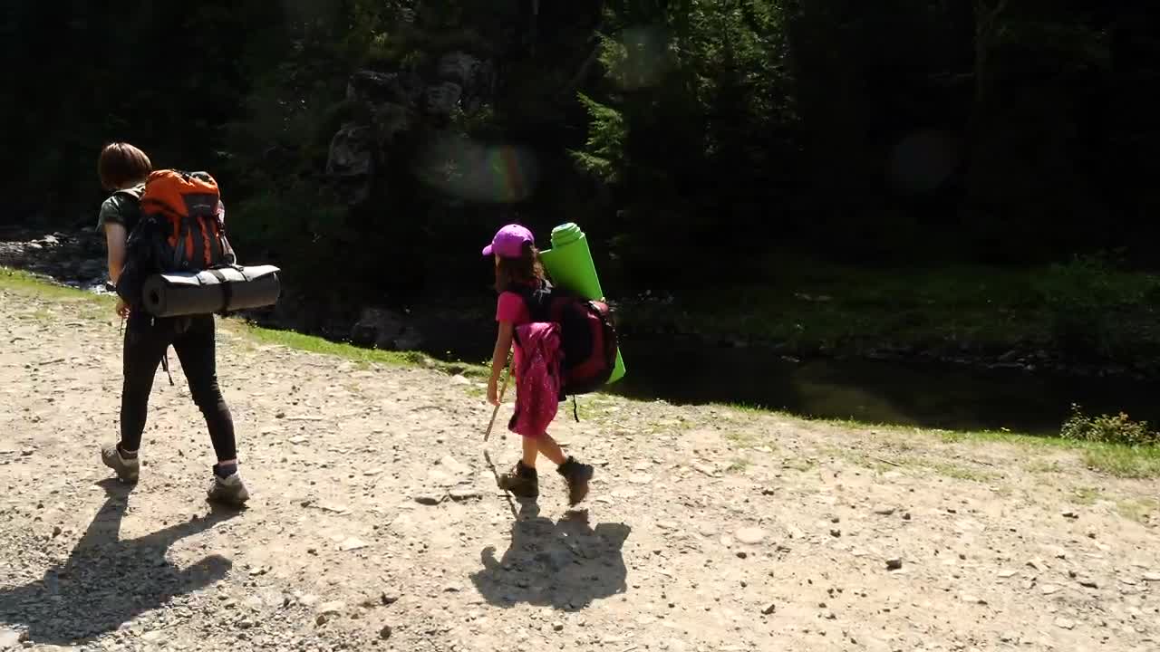 Stock Video Family Hiking Through A Dirt Road Live Wallpaper For PC