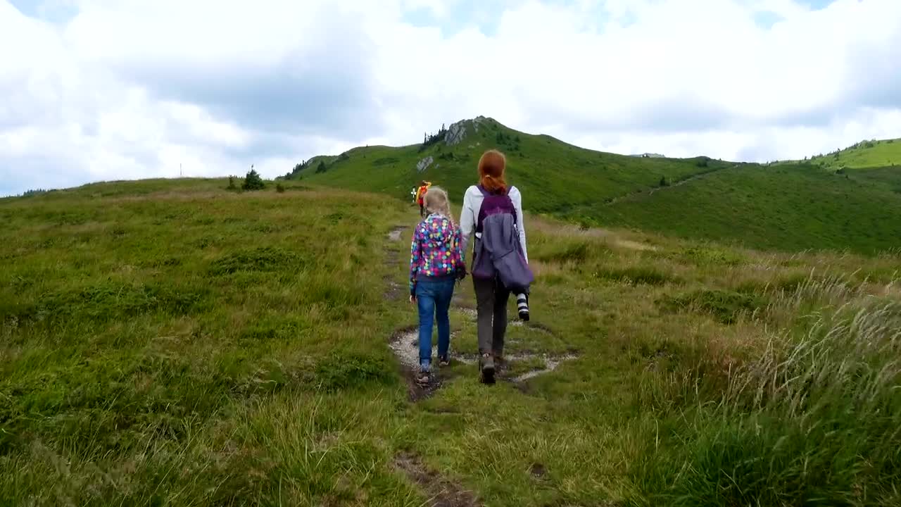 Stock Video Family Hiking In The Mountains Live Wallpaper For PC
