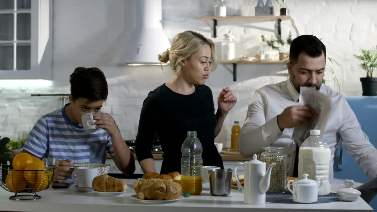 Stock Video Family Having Breakfast In The Morning Live Wallpaper For PC
