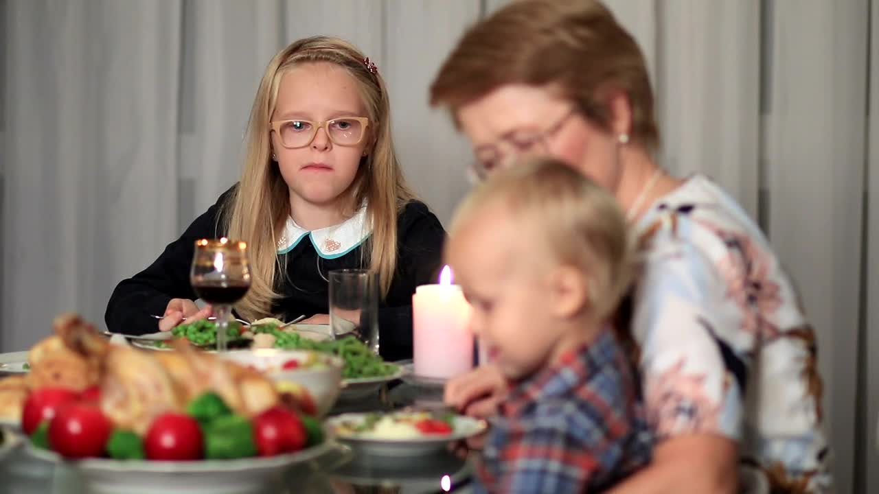 Stock Video Family Having A Meal Together During A Holiday Live Wallpaper For PC