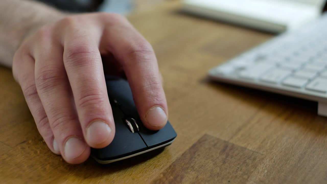 Stock Video Hand Using Wireless Mouse Live Wallpaper For PC