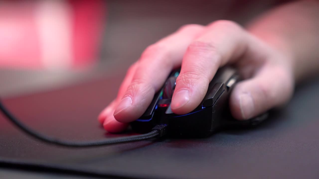 Stock Video Hand Using A Gaming Mouse Live Wallpaper For PC