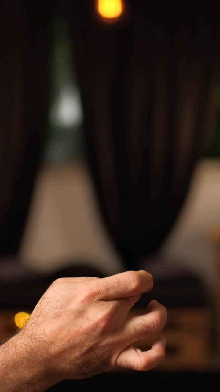 Stock Video Hand Of A Man Tossing A Coin In The Air Live Wallpaper For PC