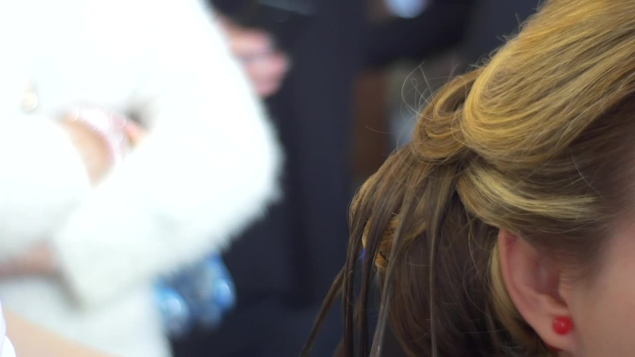 Stock Video Hairstylist Working On A Hairstyle Live Wallpaper For PC