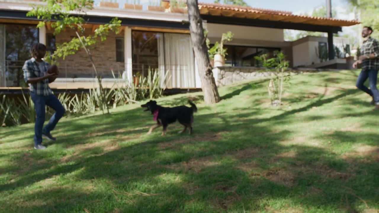 Stock Video Group Of Friends Hanging Out In A Garden Live Wallpaper For PC