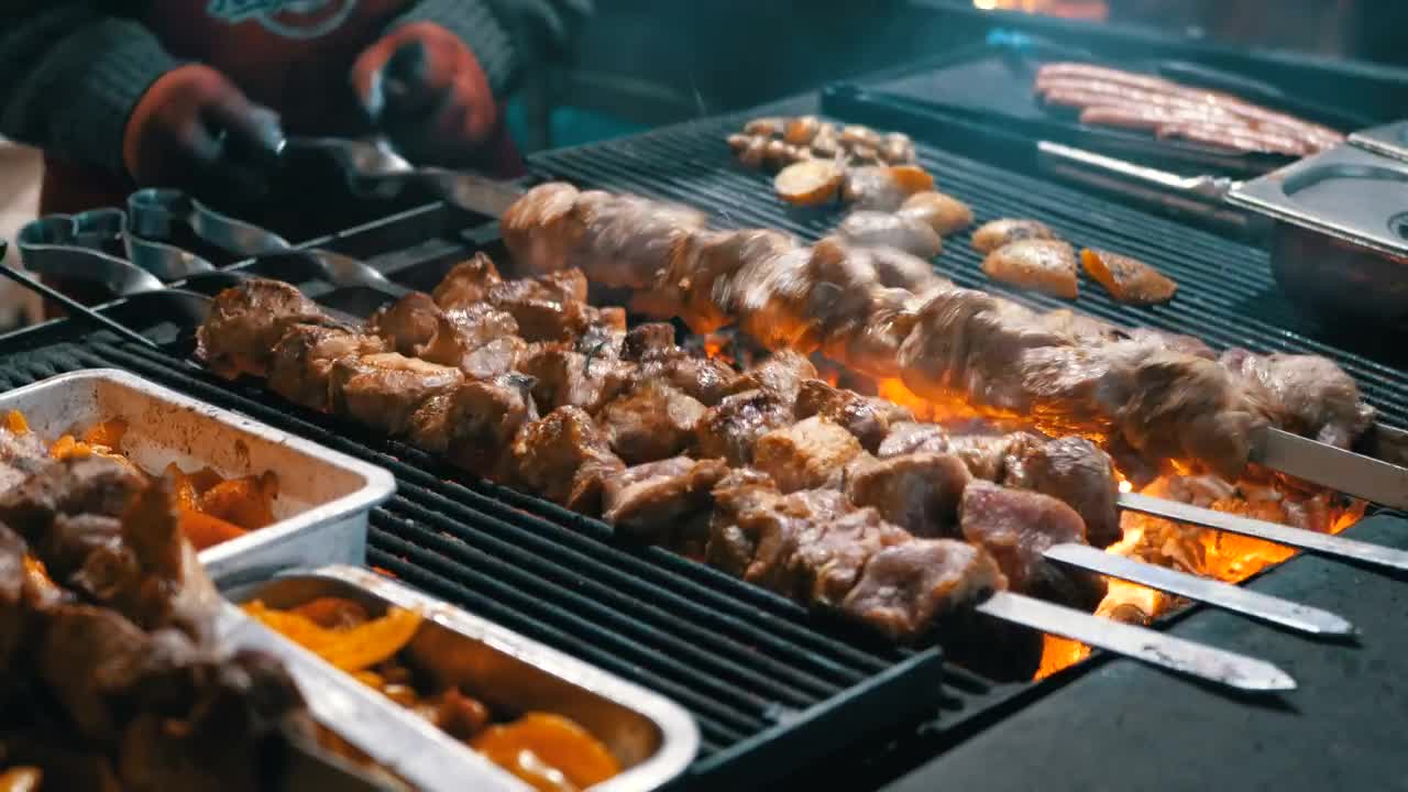 Stock Video Grilling Meat On The Street Live Wallpaper For PC