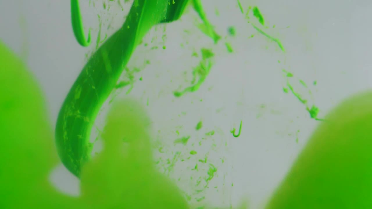 Stock Video Green Paint Entering To Water Live Wallpaper For PC