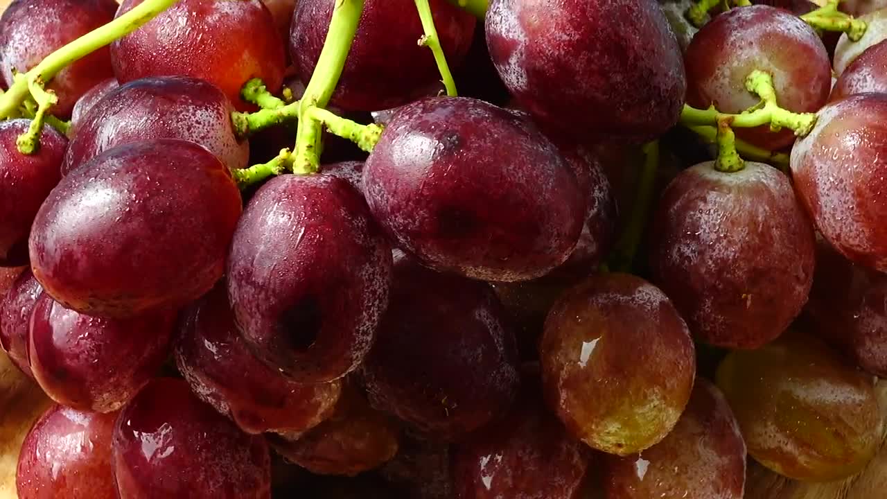 Stock Video Grapes Texture In Its Bunch Live Wallpaper For PC
