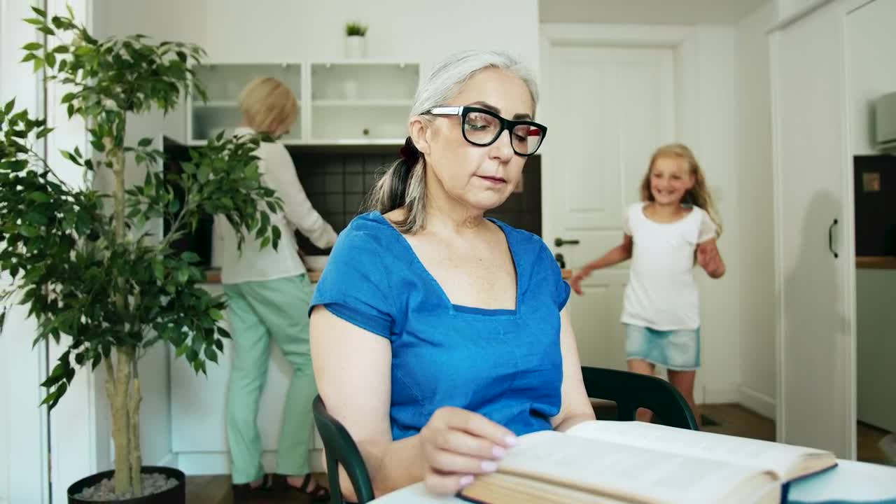 Stock Video Grandmother Receiving A Visit From Her Granddaughter Live Wallpaper For PC