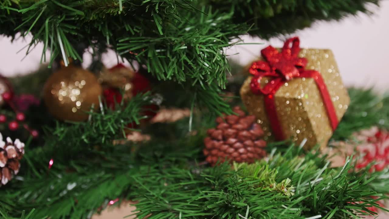 Stock Video Golden Boot On A Christmas Tree Live Wallpaper For PC