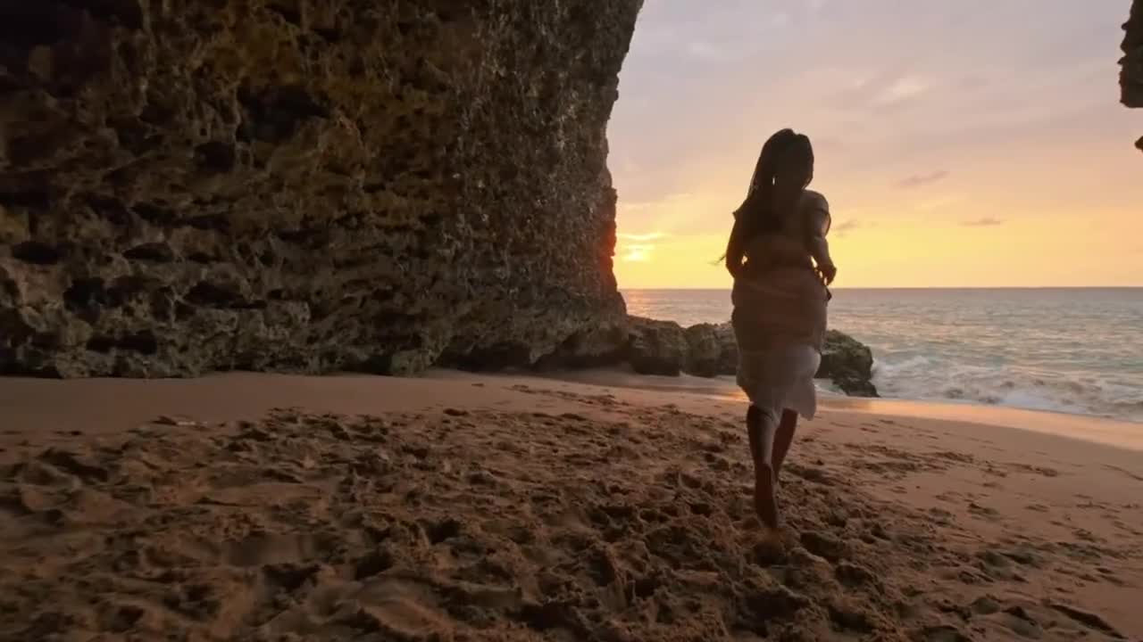 Stock Video Glitch Slideshow Panels Live Wallpaper For PC