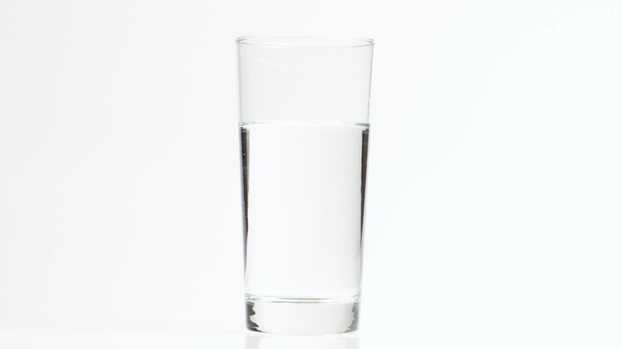 Stock Video Glass Of Water With Lime Live Wallpaper For PC