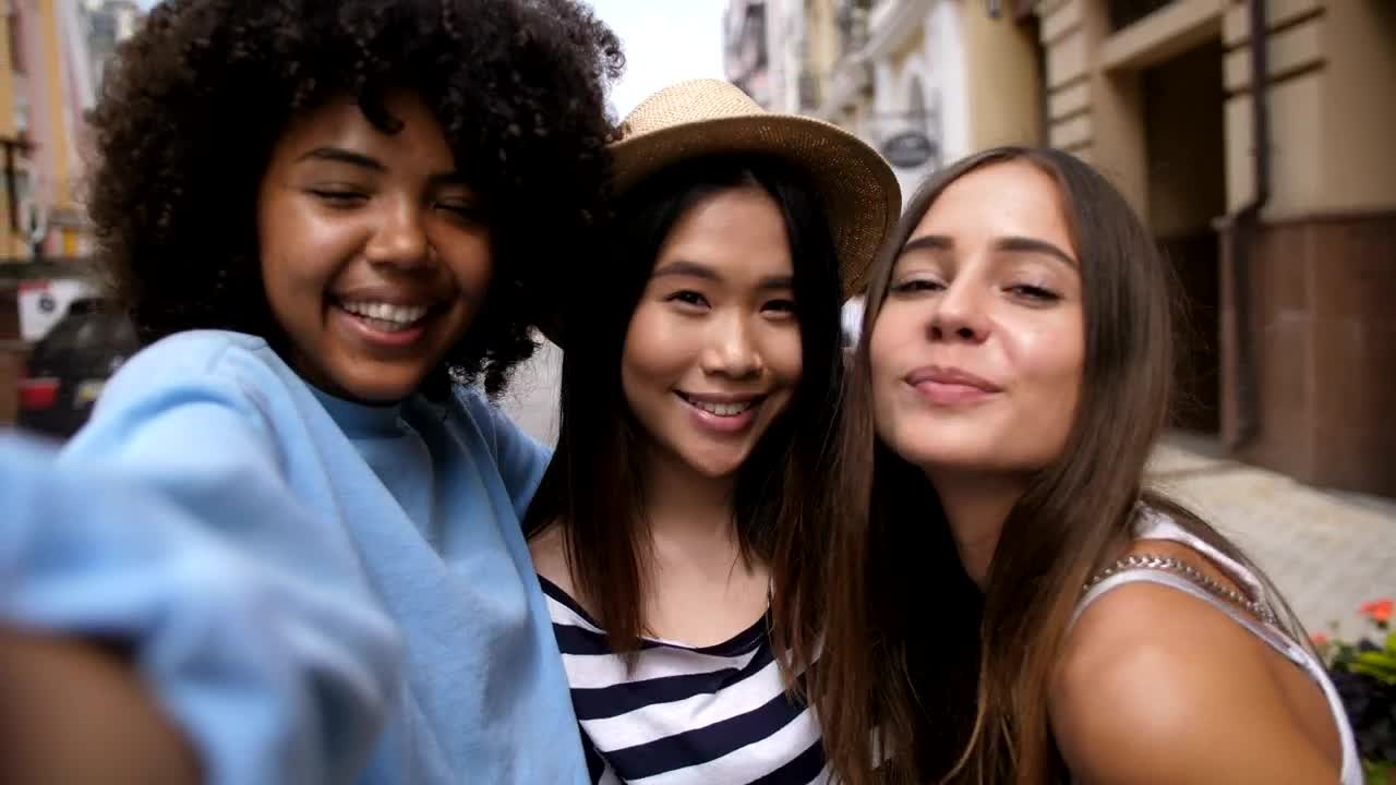 Stock Video Girls Stop For A Group Photo Live Wallpaper For PC