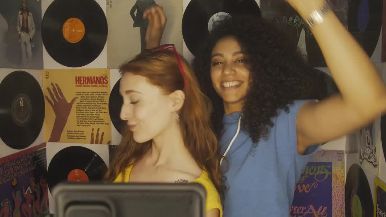 Stock Video Girls Recording And Dancing With A Cell Phone Live Wallpaper For PC