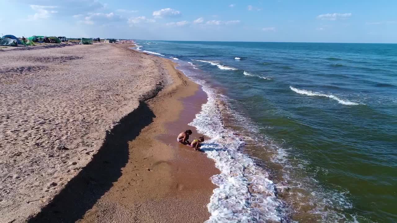 Stock Video Girls Play In The Sand On Vacations Live Wallpaper For PC