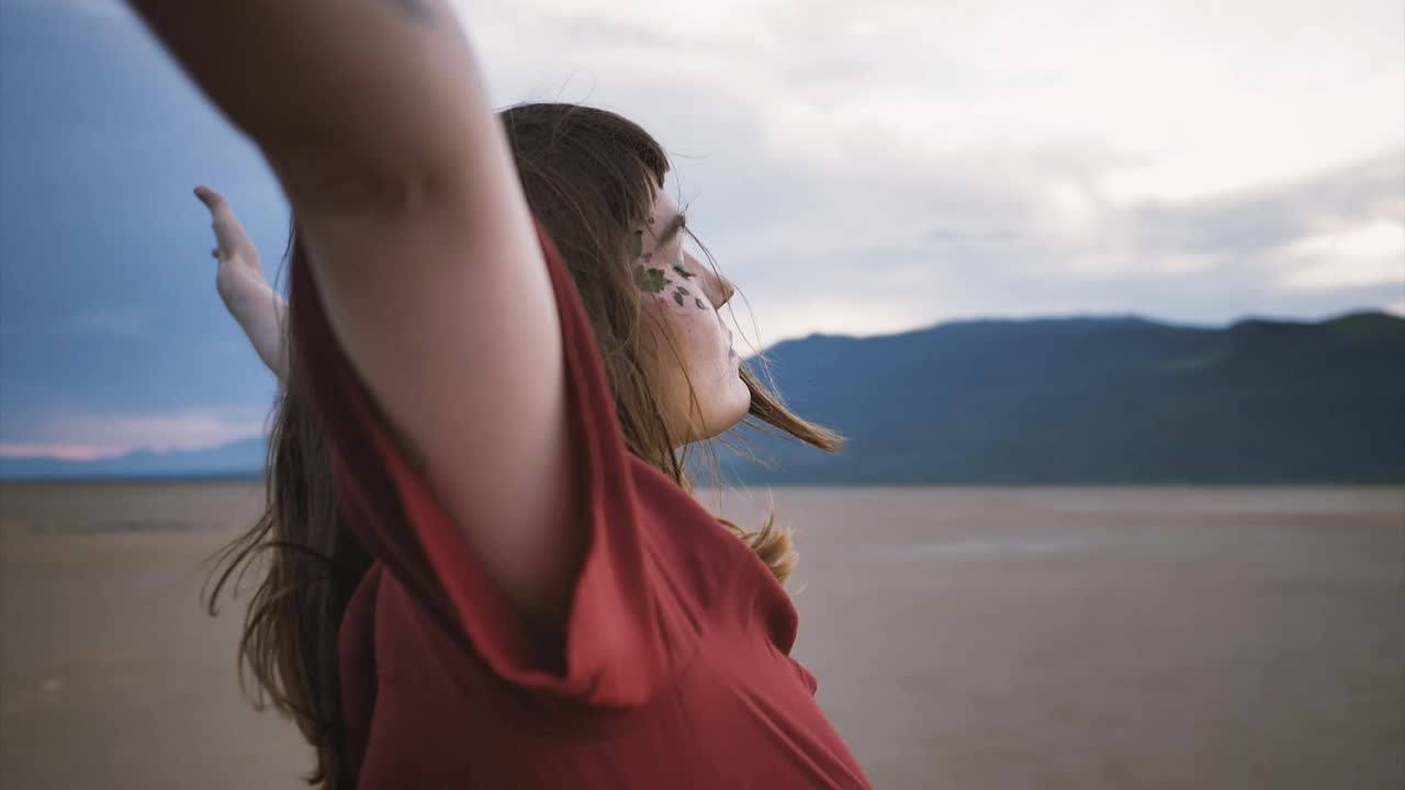 Stock Video Girl With Her Arms In The Air While Doing Yoga Live Wallpaper For PC