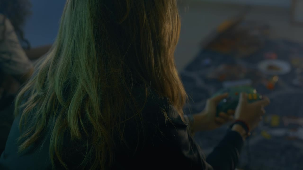 Stock Video Girl Playing Video Games With Her Friends Live Wallpaper For PC