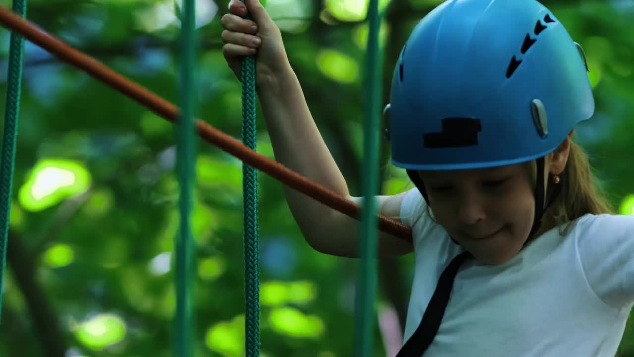 Stock Video Girl In An A Rope Adventure In A Park Live Wallpaper For PC