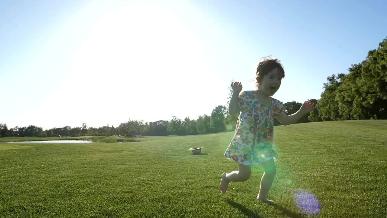 Stock Video Girl Enjoying A Summer Day Live Wallpaper For PC