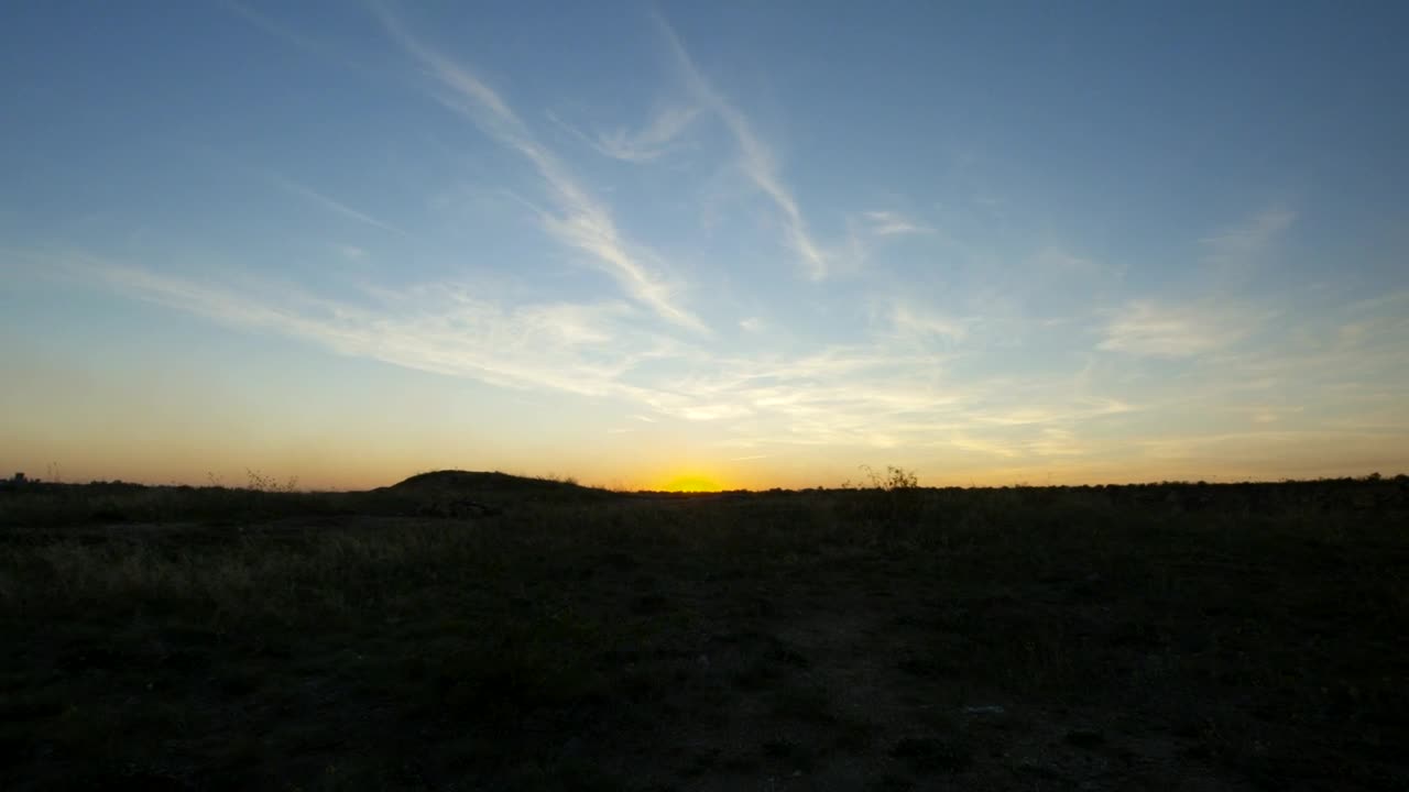 Stock Video Friends Walking Together In The Sunset Live Wallpaper For PC