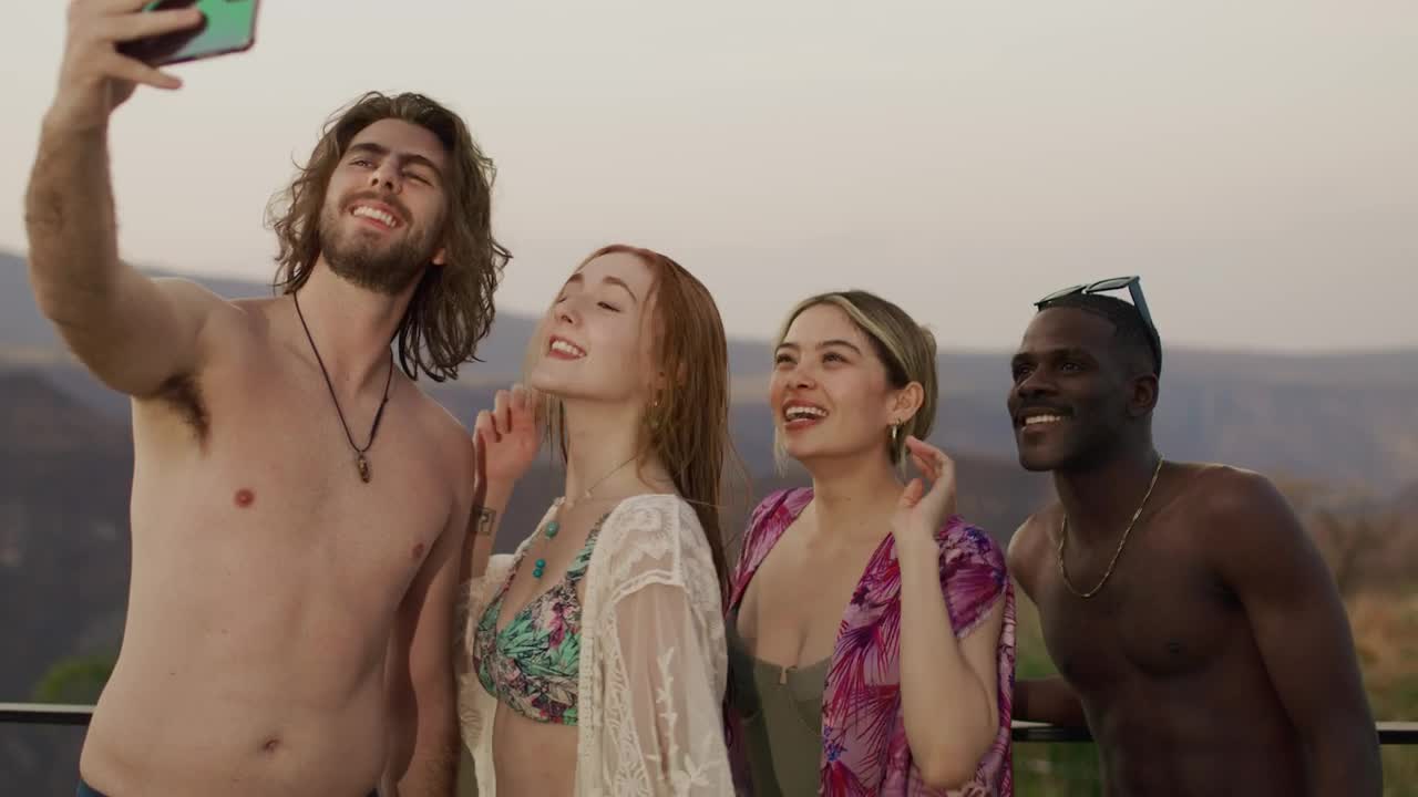 Stock Video Friends Taking A Selfie By A Pool Live Wallpaper For PC