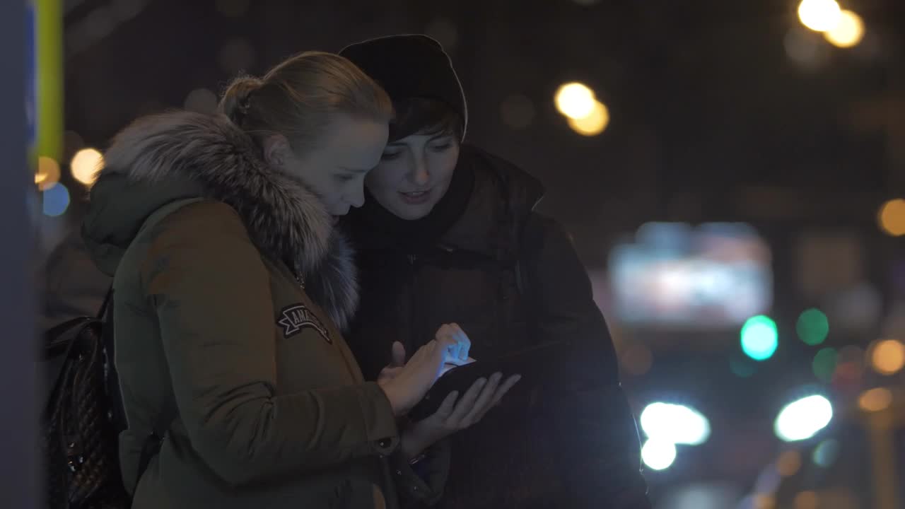 Stock Video Friends Looking For Directions Live Wallpaper For PC