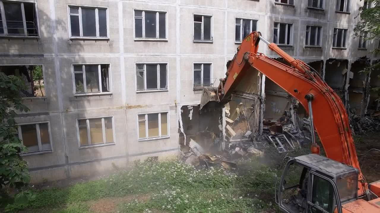 Stock Video Knocking Down An Old Building Animated Wallpaper