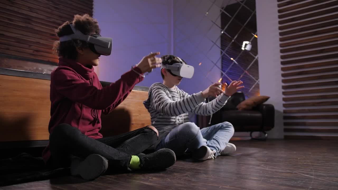 Stock Video Kids Using Vr Animated Wallpaper