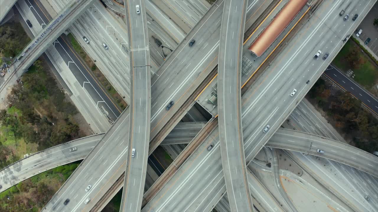 Stock Video Judge Pregerson Highway Top Shot Animated Wallpaper