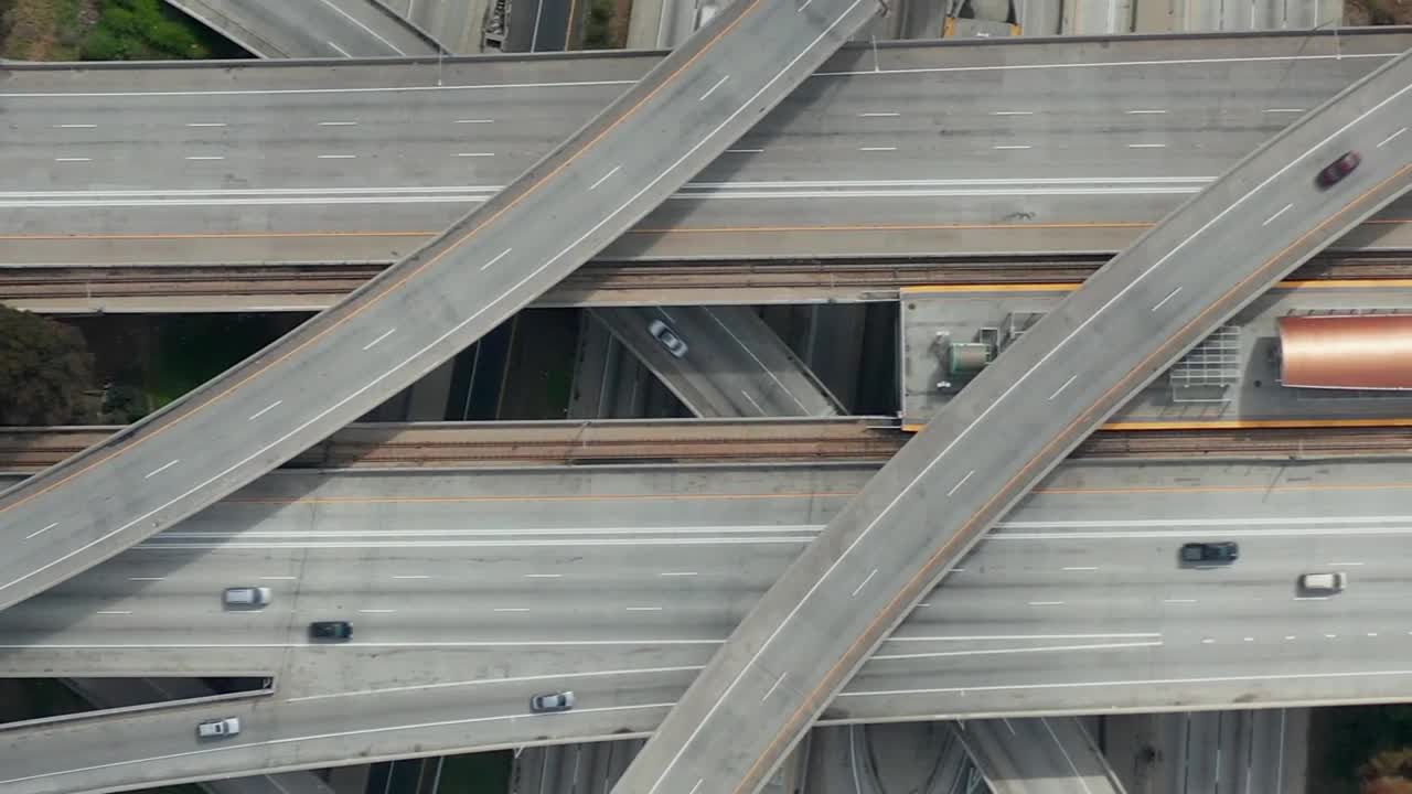 Stock Video Judge Pregerson Highway Aerial Close Up Animated Wallpaper