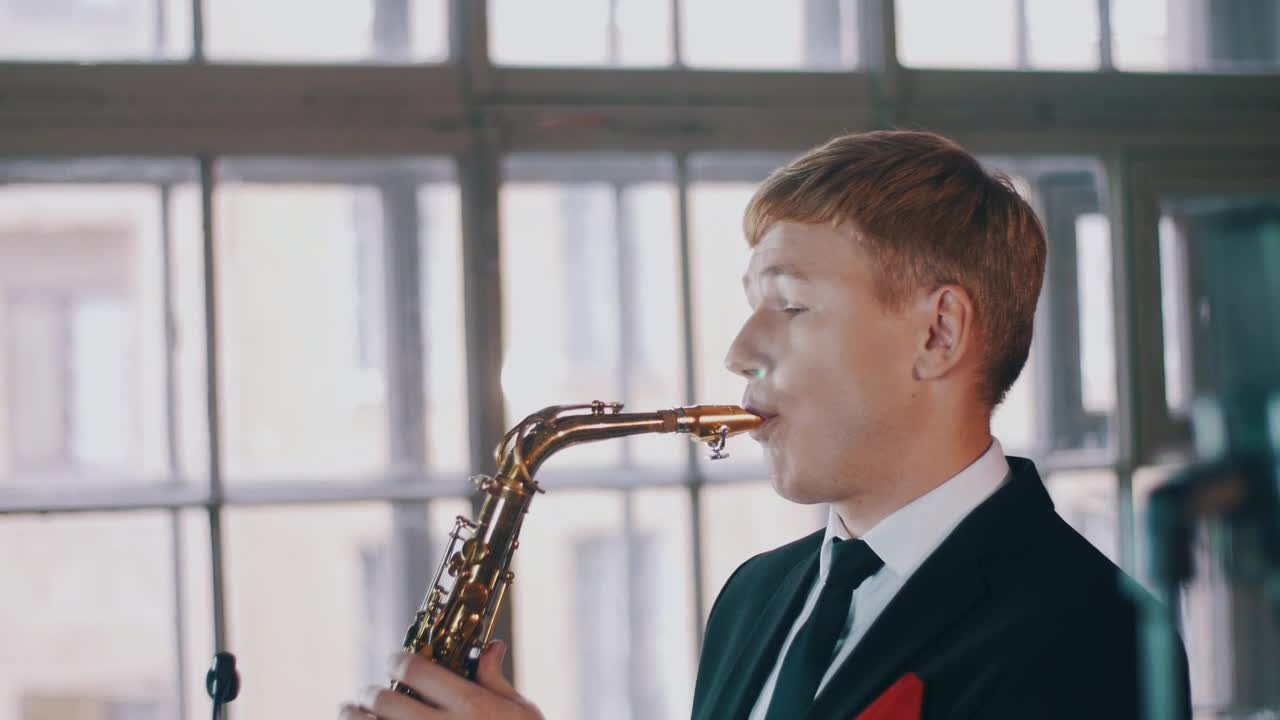 Stock Video Jazz Band Performing On Stage Animated Wallpaper