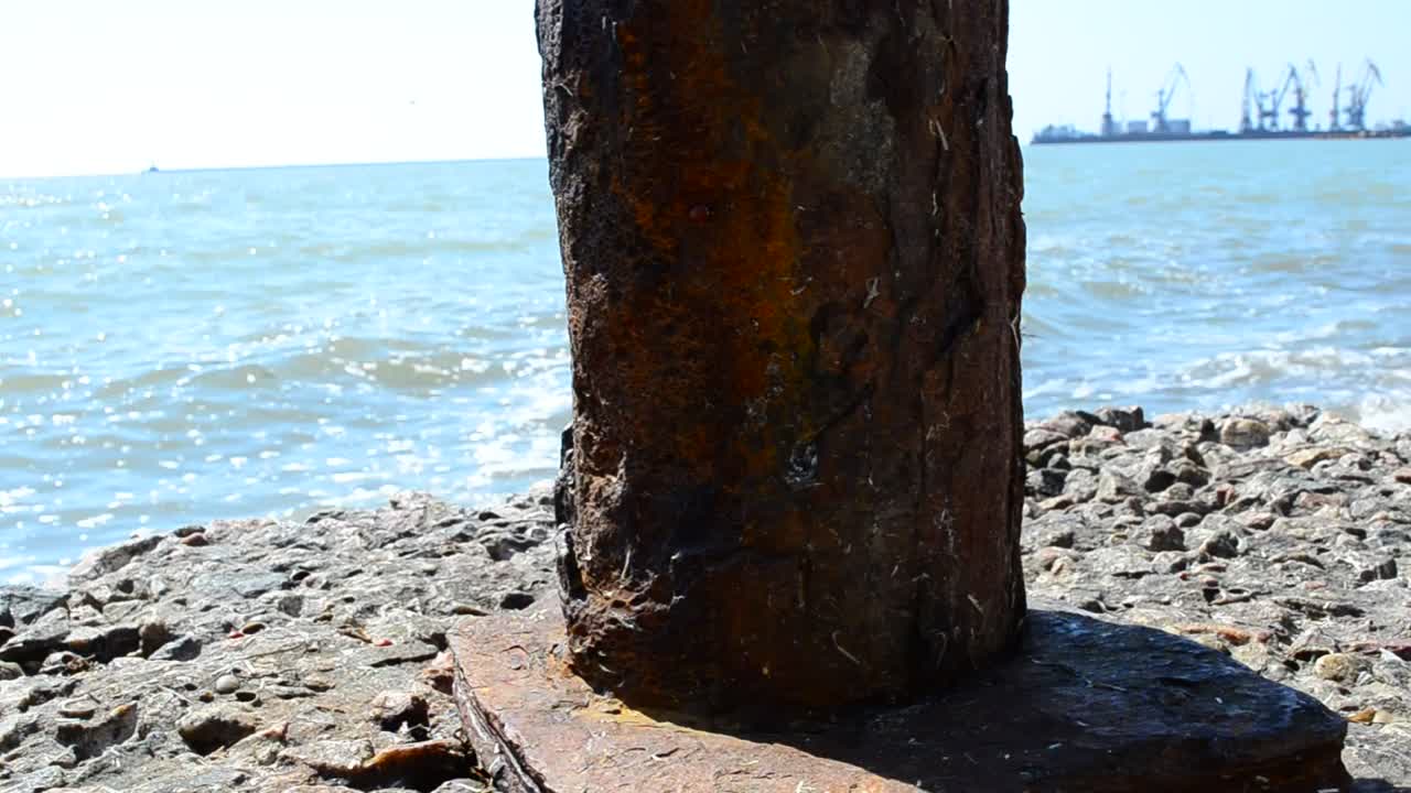 Stock Video Iron Column At A Port Animated Wallpaper