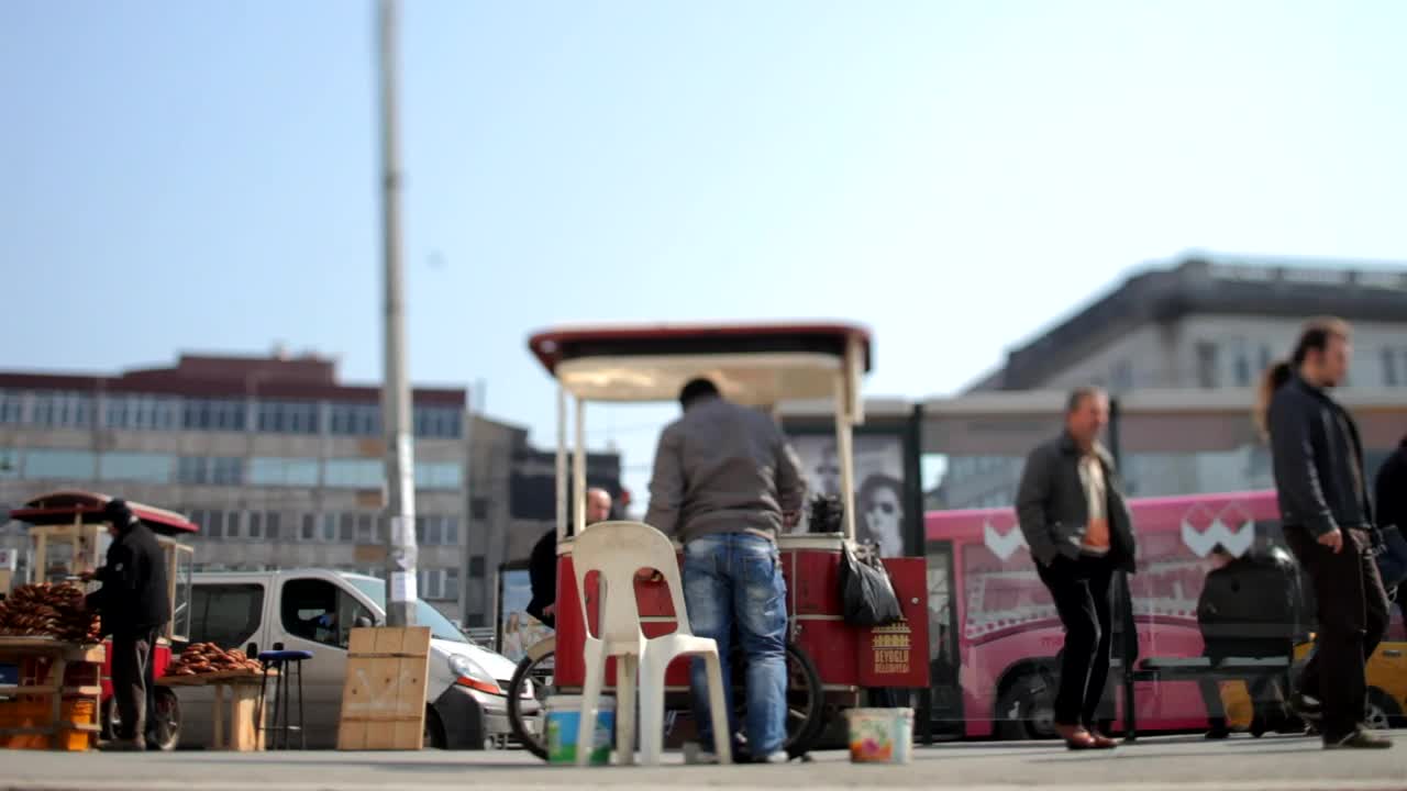 Stock Video Informal Economy In Istanbul Animated Wallpaper